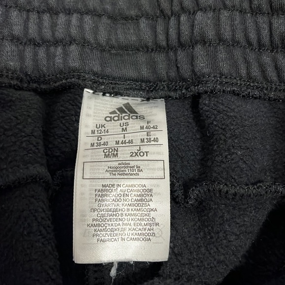 Women’s Adidas sweatpants - Picture 6 of 7